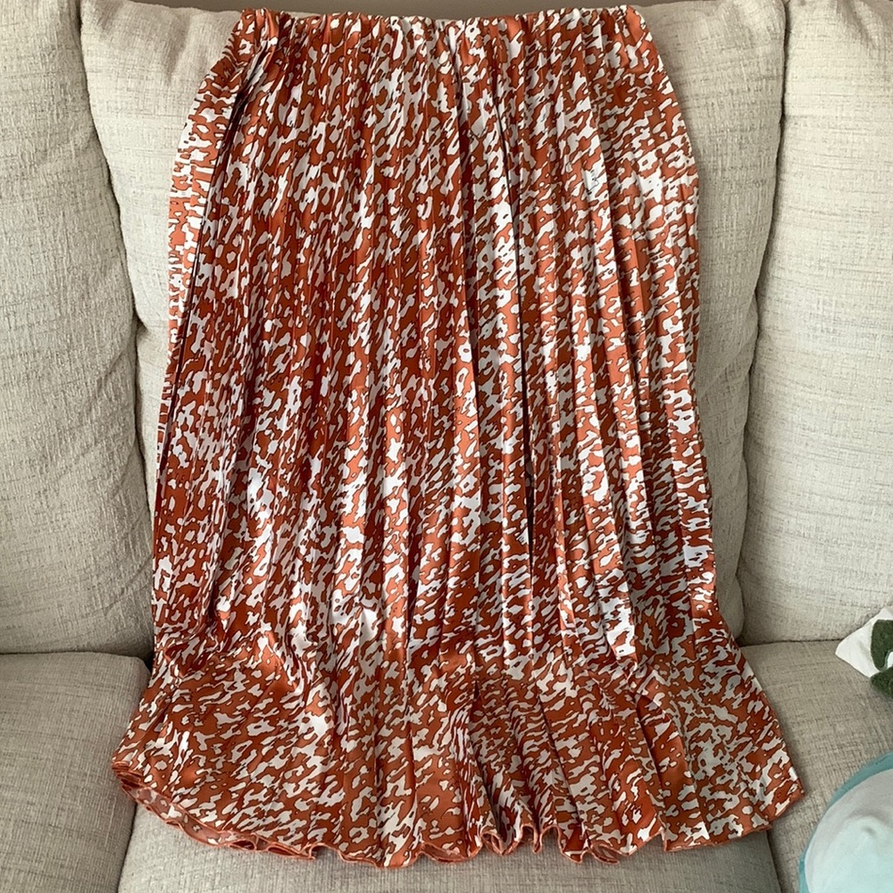 H&M MIDI Skirt